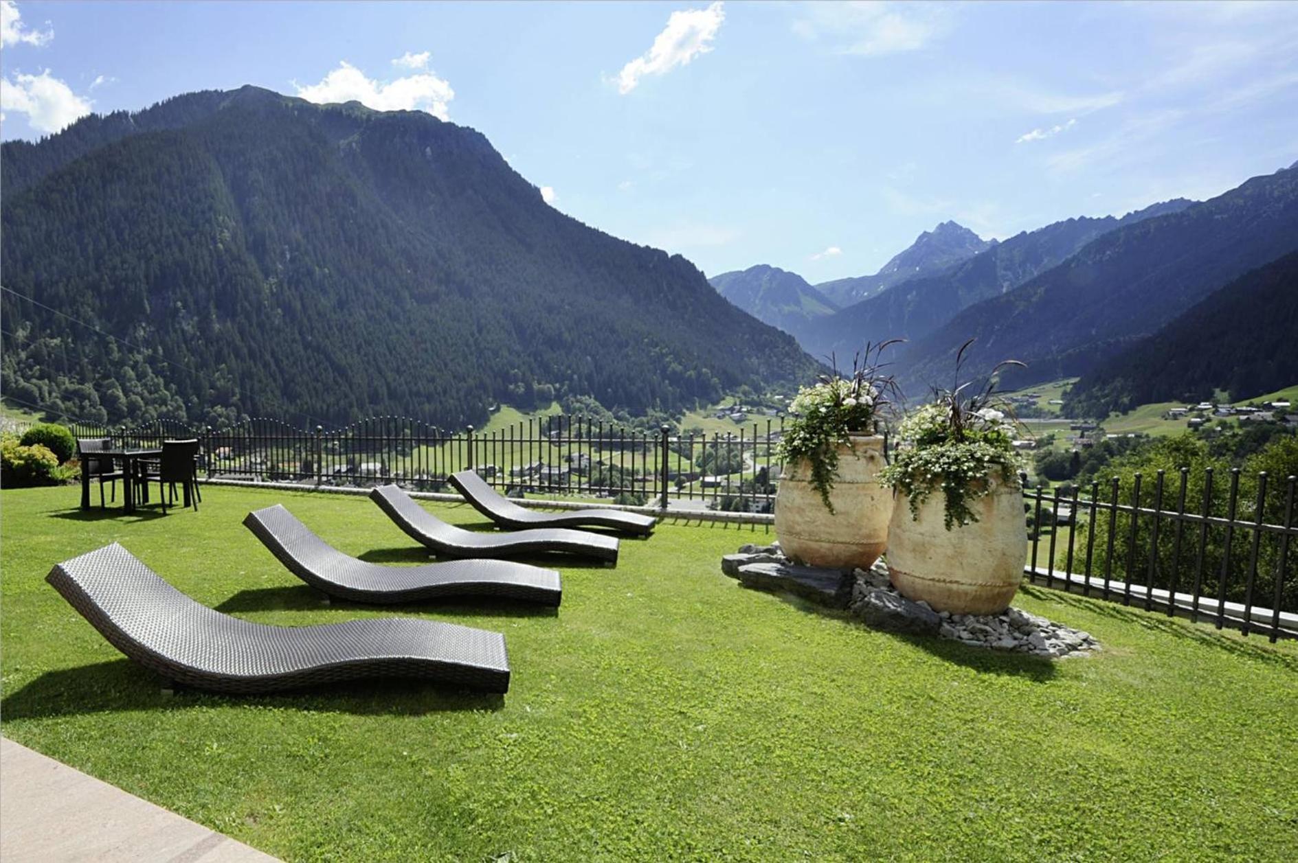 Alpenpension Maderer Gaschurn Exterior photo